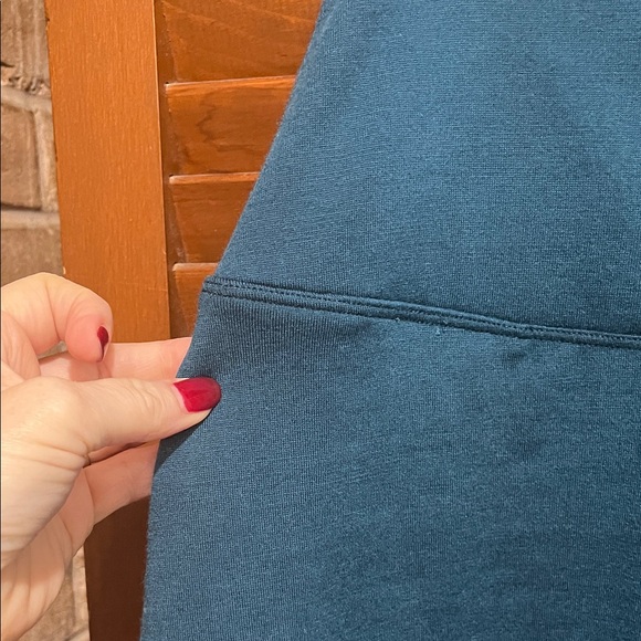 Wool X Elegant Teal Marilyn Women's Knit Skirt - Picture 9 of 11